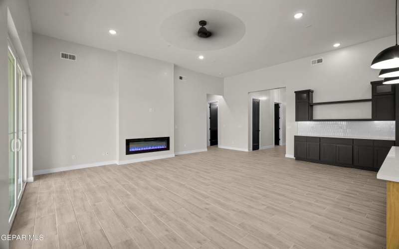 601 Curleaf Court, Horizon City, TX 79928, 4 Habitaciones Habitaciones , ,3 BañosBaños,Residential,En Venta,601 Curleaf Court,0,939619