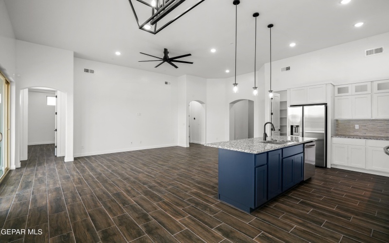 600 Curleaf Court, Horizon City, TX 79928, 4 Bedrooms Bedrooms, ,3 BathroomsBathrooms,Residential,For Sale,600 Curleaf Court,0,939628