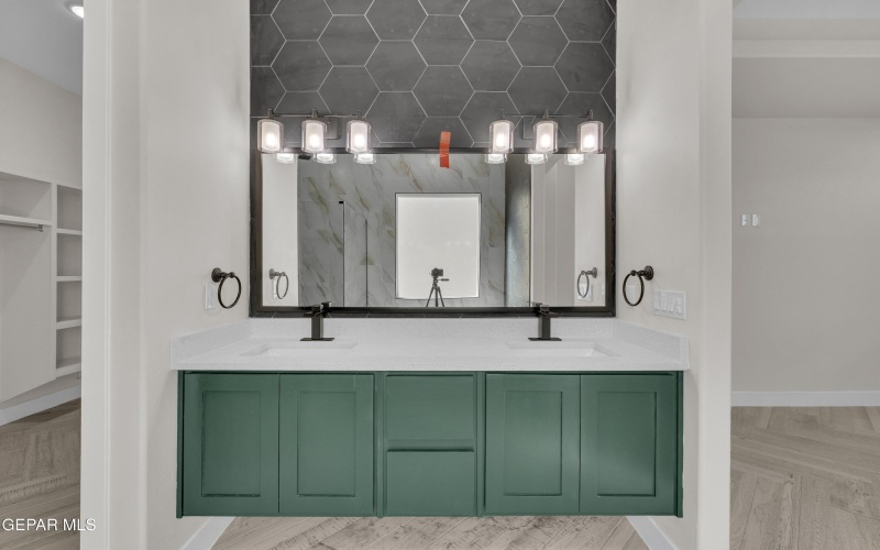 1420 HARLAN POINT Place, El Paso, TX 79928, 4 Habitaciones Habitaciones , ,2 BañosBaños,Residential,En Venta,1420 HARLAN POINT Place,0,939629