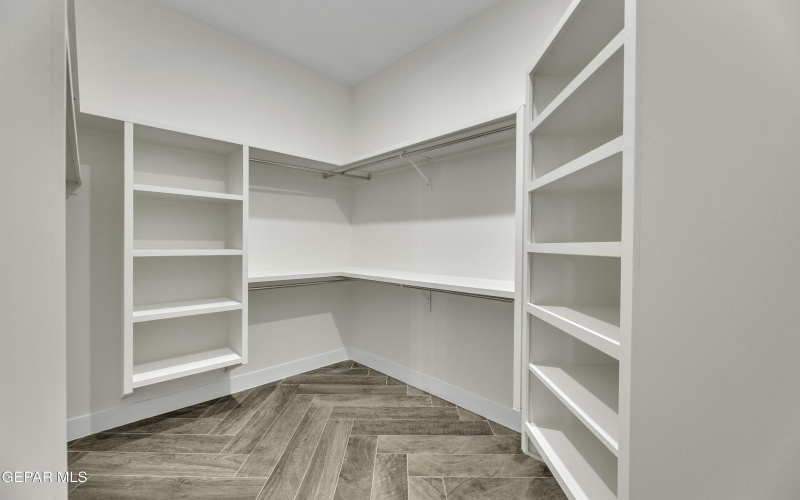 1404 HARLAN POINT Place, El Paso, TX 79928, 4 Habitaciones Habitaciones , ,2 BañosBaños,Residential,En Venta,1404 HARLAN POINT Place,0,939630