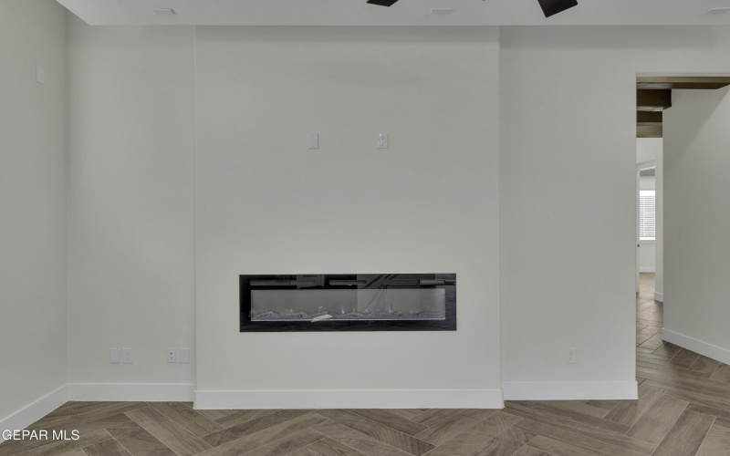 1404 HARLAN POINT Place, El Paso, TX 79928, 4 Habitaciones Habitaciones , ,2 BañosBaños,Residential,En Venta,1404 HARLAN POINT Place,0,939630