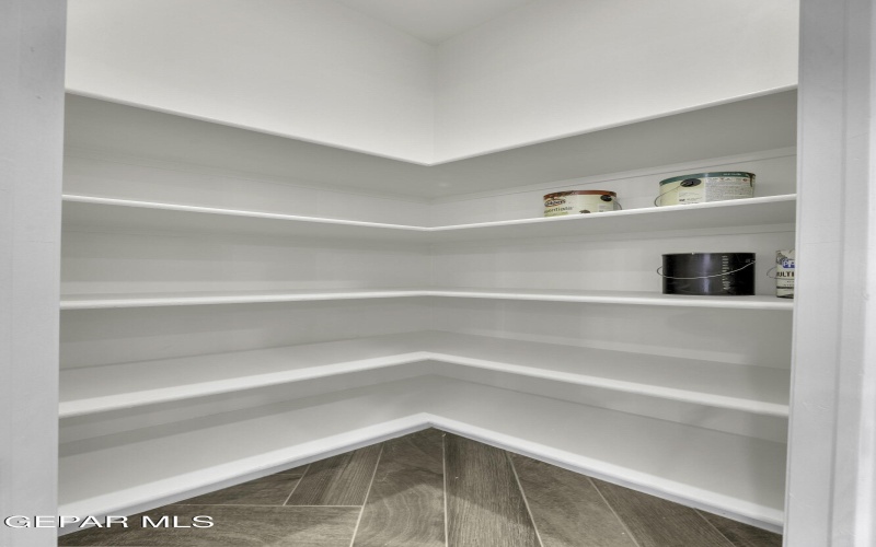 1404 HARLAN POINT Place, El Paso, TX 79928, 4 Habitaciones Habitaciones , ,2 BañosBaños,Residential,En Venta,1404 HARLAN POINT Place,0,939630