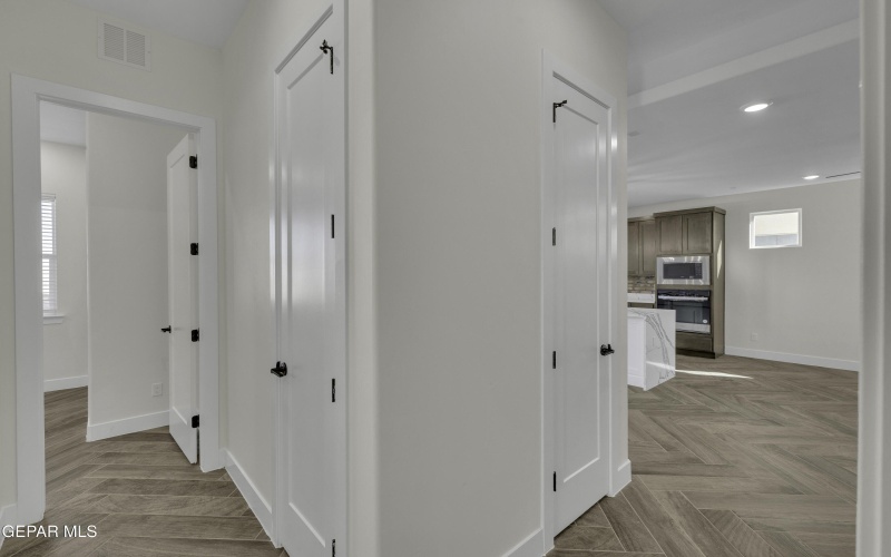 1404 HARLAN POINT Place, El Paso, TX 79928, 4 Habitaciones Habitaciones , ,2 BañosBaños,Residential,En Venta,1404 HARLAN POINT Place,0,939630