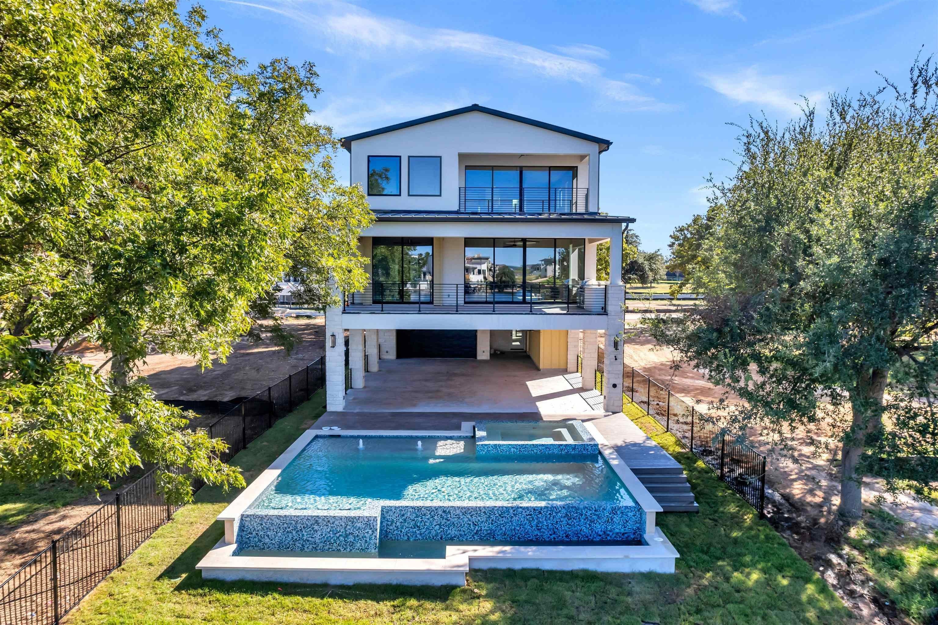 525 Lake Street, Kingsland, TX 78639, 6 Bedrooms Bedrooms, ,7 BathroomsBathrooms,Residential,For Sale,525 Lake Street,0,176841