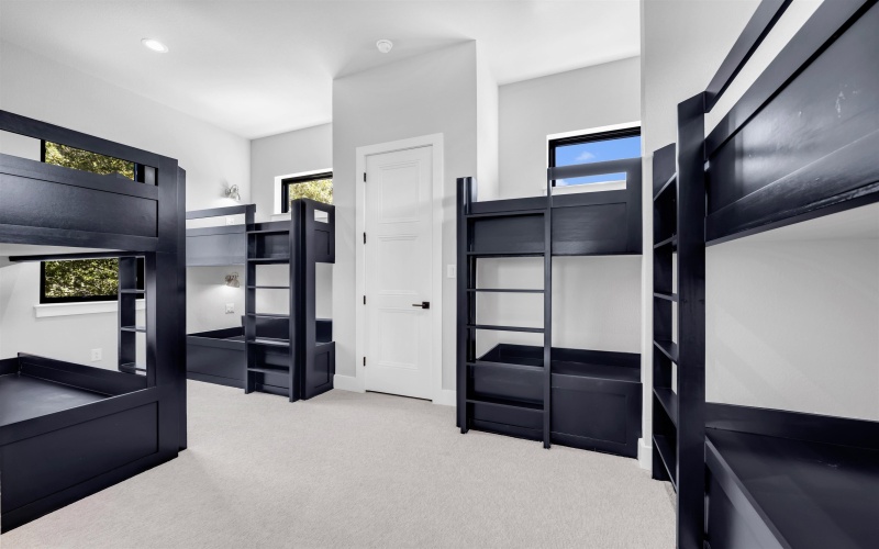 525 Lake Street, Kingsland, TX 78639, 6 Bedrooms Bedrooms, ,7 BathroomsBathrooms,Residential,For Sale,525 Lake Street,0,176841