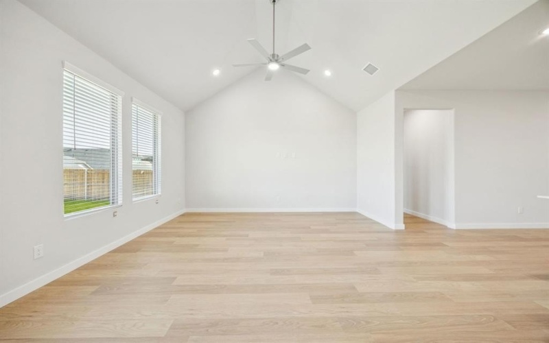 3500 Brazos Drive, Farmersville, TX 75442, 5 Habitaciones Habitaciones , ,5 BañosBaños,Residential,En Venta,3500 Brazos Drive,0,21200418