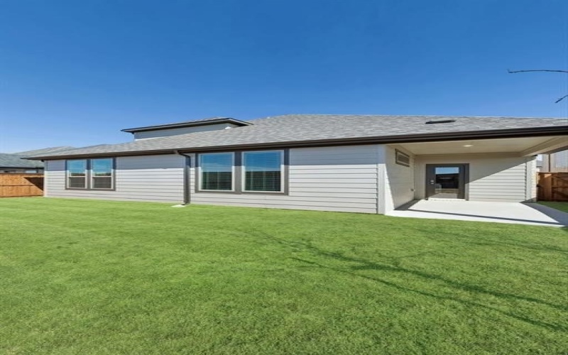 2102 Sunshining Road, Princeton, TX 75407, 5 Bedrooms Bedrooms, ,5 BathroomsBathrooms,Residential,For Sale,2102 Sunshining Road,0,21200423