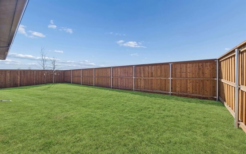 2102 Sunshining Road, Princeton, TX 75407, 5 Bedrooms Bedrooms, ,5 BathroomsBathrooms,Residential,For Sale,2102 Sunshining Road,0,21200423