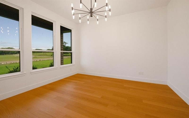 101 Crepe Myrtle, Corsicana, TX 75109, 5 Habitaciones Habitaciones , ,5 BañosBaños,Residential,En Venta,101 Crepe Myrtle,0,21200429