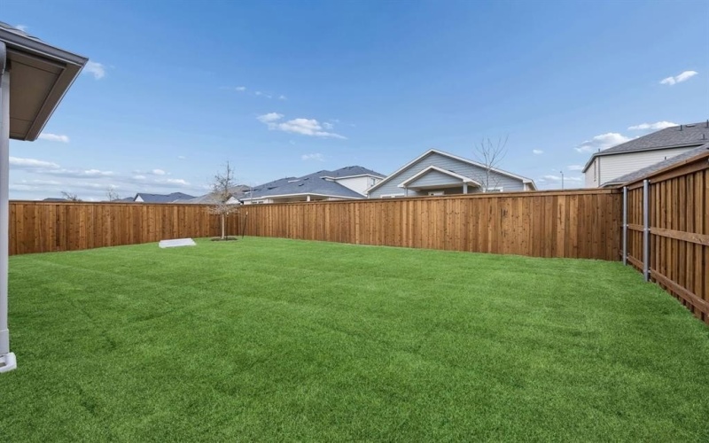 2104 Sunshining Road, Princeton, TX 75407, 4 Habitaciones Habitaciones , ,3 BañosBaños,Residential,En Venta,2104 Sunshining Road,0,21200452