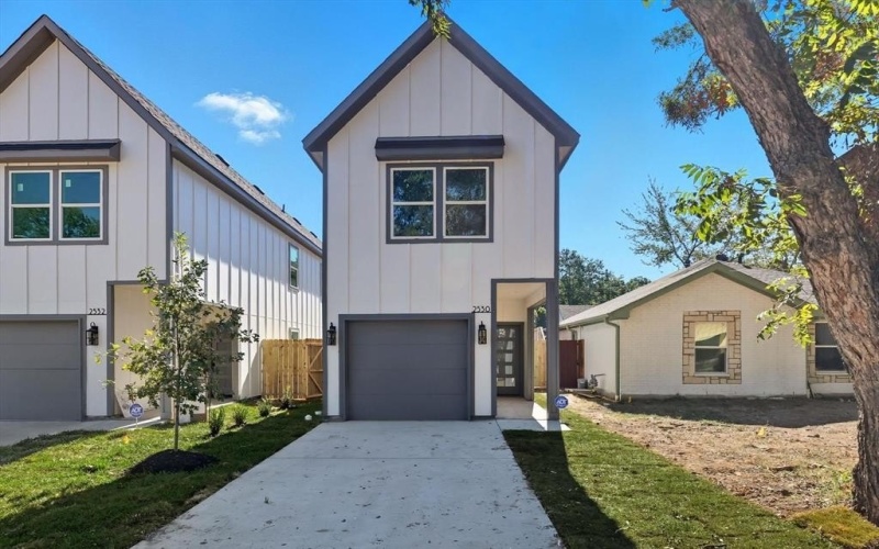 2530 Lowery Street, Dallas, TX 75215, 4 Habitaciones Habitaciones , ,2 BañosBaños,Residential,En Venta,2530 Lowery Street,0,21200473