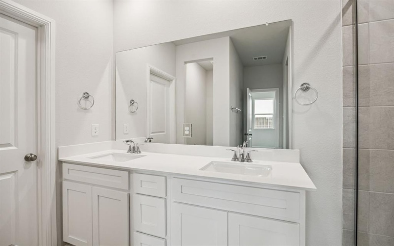 417 Magellan Road, Seagoville, TX 75159, 3 Bedrooms Bedrooms, ,2 BathroomsBathrooms,Residential,For Sale,417 Magellan Road,0,21200558