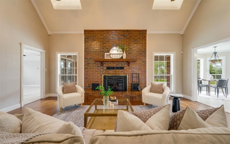 12843 Farm Road 909, Bogata, TX 75417, 3 Habitaciones Habitaciones , ,2 BañosBaños,Residential,En Venta,12843 Farm Road 909,0,21200602