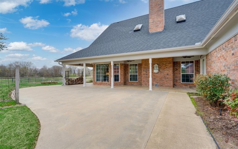 12843 Farm Road 909, Bogata, TX 75417, 3 Habitaciones Habitaciones , ,2 BañosBaños,Residential,En Venta,12843 Farm Road 909,0,21200602