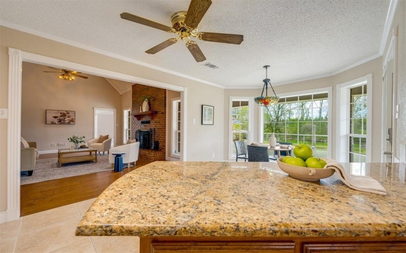 12843 Farm Road 909, Bogata, TX 75417, 3 Habitaciones Habitaciones , ,2 BañosBaños,Residential,En Venta,12843 Farm Road 909,0,21200602