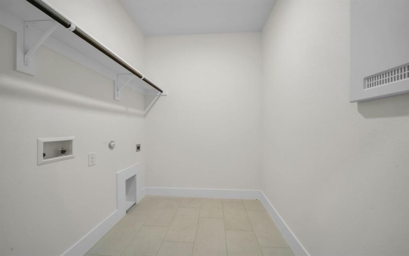 1032 Holcomb Road, Dallas, TX 75217, 3 Habitaciones Habitaciones , ,2 BañosBaños,Residential,En Venta,1032 Holcomb Road,0,21200611