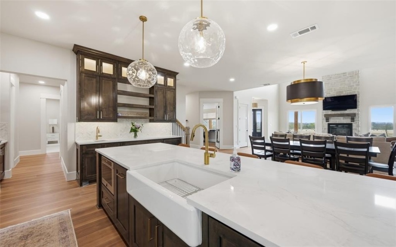 860 County Road 208, Gainesville, TX 76240, 4 Bedrooms Bedrooms, ,3 BathroomsBathrooms,Residential,For Sale,860 County Road 208,0,21200639