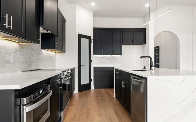 598 E Woodell Drive, Glenn Heights, TX 75154, 4 Bedrooms Bedrooms, ,3 BathroomsBathrooms,Residential,For Sale,598 E Woodell Drive,0,21200653