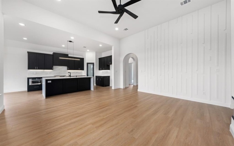 598 E Woodell Drive, Glenn Heights, TX 75154, 4 Bedrooms Bedrooms, ,3 BathroomsBathrooms,Residential,For Sale,598 E Woodell Drive,0,21200653