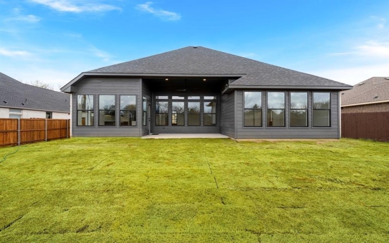 598 E Woodell Drive, Glenn Heights, TX 75154, 4 Bedrooms Bedrooms, ,3 BathroomsBathrooms,Residential,For Sale,598 E Woodell Drive,0,21200653