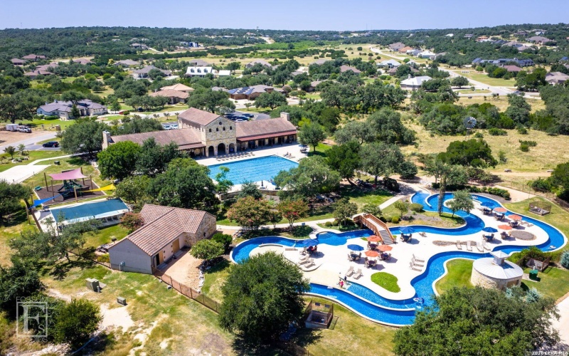 1228 Salt Lick, New Braunfels, TX 78132, 6 Habitaciones Habitaciones , ,5 BañosBaños,Residential,En Venta,1228 Salt Lick,0,1943852