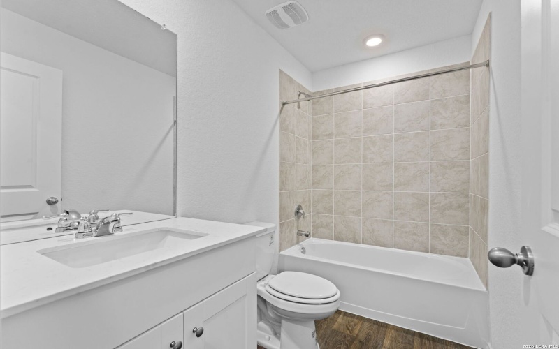 5862 Cosmic Crisp, San Antonio, TX 78252, 3 Habitaciones Habitaciones , ,2 BañosBaños,Residential,En Venta,5862 Cosmic Crisp,0,1946884