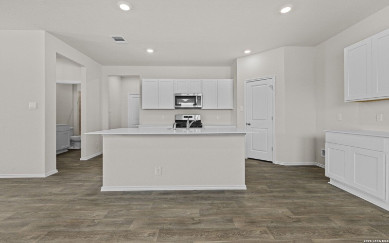 196 Western Gull Dr, San Antonio, TX 78253, 5 Bedrooms Bedrooms, ,3 BathroomsBathrooms,Residential,For Sale,196 Western Gull Dr,0,1946994