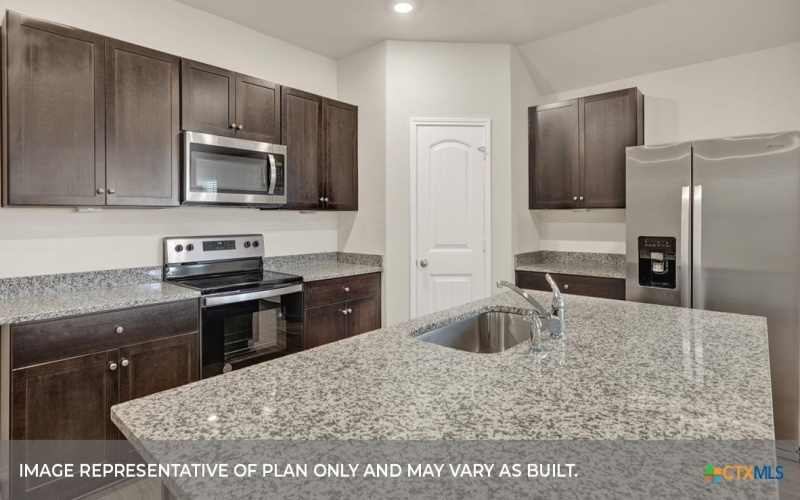 305 COTTONMOUTH Lane, Seguin, TX 78155, 3 Habitaciones Habitaciones , ,2 BañosBaños,Residential,En Venta,305 COTTONMOUTH Lane,0,606559