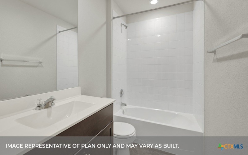 305 COTTONMOUTH Lane, Seguin, TX 78155, 3 Habitaciones Habitaciones , ,2 BañosBaños,Residential,En Venta,305 COTTONMOUTH Lane,0,606559