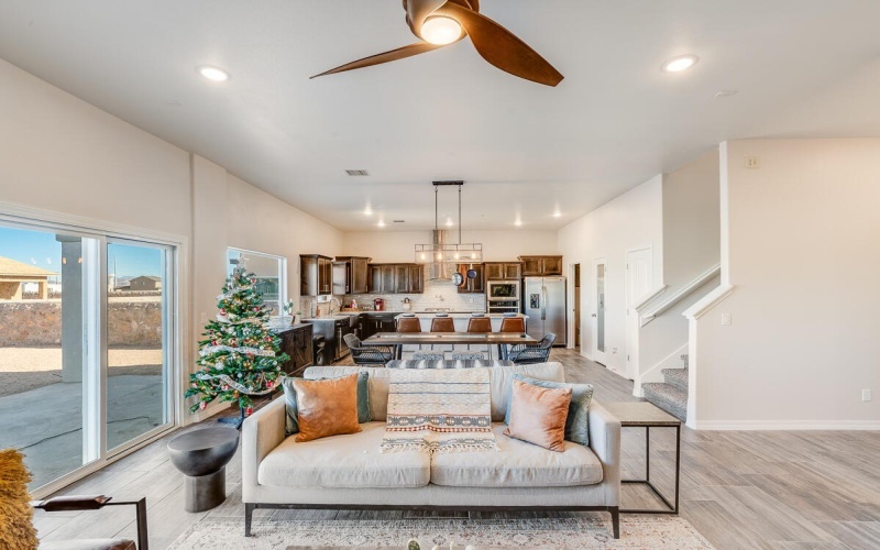 144 Olive Branch Trail, Sunland Park, NM 88008, 5 Habitaciones Habitaciones , ,2 BañosBaños,Residential,En Venta,144 Olive Branch Trail,0,939634