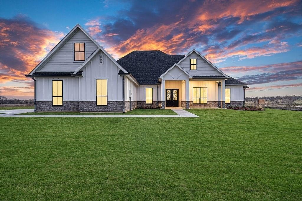 13601 Jackson Road, Krum, TX 76249, 4 Bedrooms Bedrooms, ,3 BathroomsBathrooms,Residential,For Sale,13601 Jackson Road,20708424