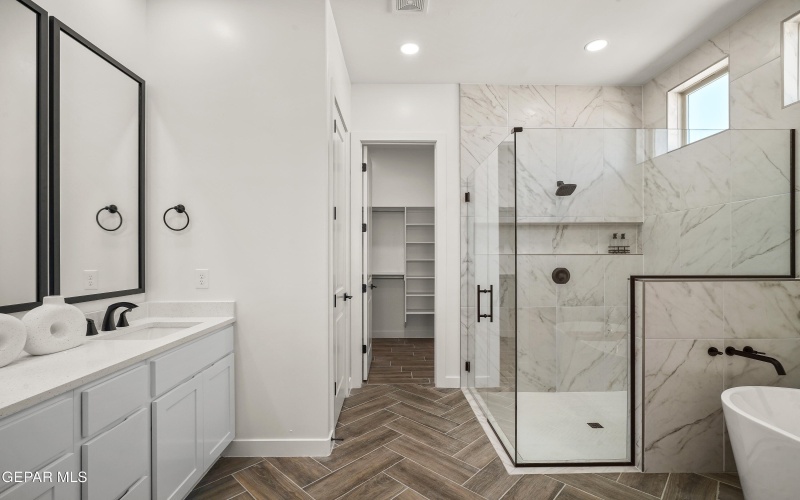 612 Curleaf Court, Horizon City, TX 79928, 4 Bedrooms Bedrooms, ,3 BathroomsBathrooms,Residential,For Sale,612 Curleaf Court,0,939641