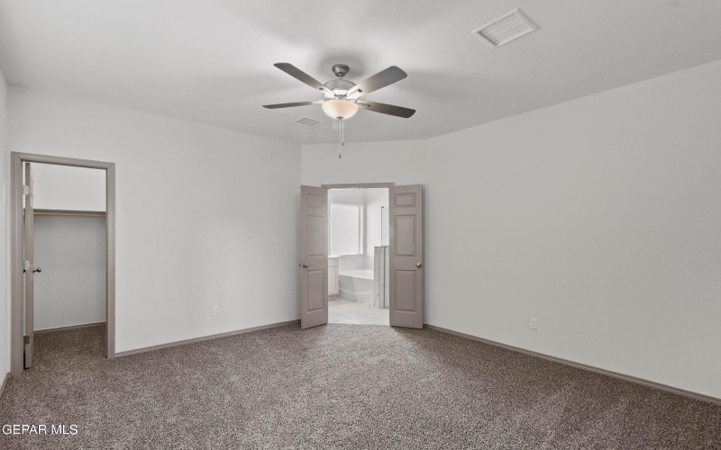 13948 Thunder Sky Avenue, El Paso, TX 79928, 4 Habitaciones Habitaciones , ,3 BañosBaños,Residential,En Venta,13948 Thunder Sky Avenue,0,939663