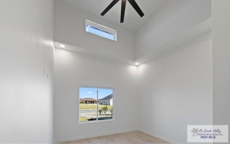 9825 HEIGHTS N, HARLINGEN, TX 78552, 4 Habitaciones Habitaciones , ,3 BañosBaños,Residential,En Venta,9825 HEIGHTS N,0,29769422