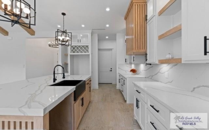 9825 HEIGHTS N, HARLINGEN, TX 78552, 4 Habitaciones Habitaciones , ,3 BañosBaños,Residential,En Venta,9825 HEIGHTS N,0,29769422