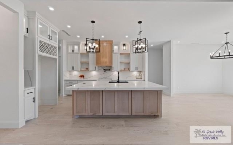 9825 HEIGHTS N, HARLINGEN, TX 78552, 4 Habitaciones Habitaciones , ,3 BañosBaños,Residential,En Venta,9825 HEIGHTS N,0,29769422