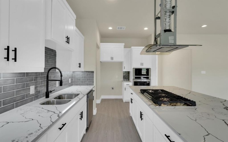 530 E Lamar Street, Palmer, TX 75152, 4 Habitaciones Habitaciones , ,2 BañosBaños,Residential,En Venta,530 E Lamar Street,0,21200409