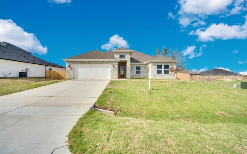 340 E Marshall Court, Palmer, TX 75152, 4 Habitaciones Habitaciones , ,2 BañosBaños,Residential,En Venta,340 E Marshall Court,0,21200904