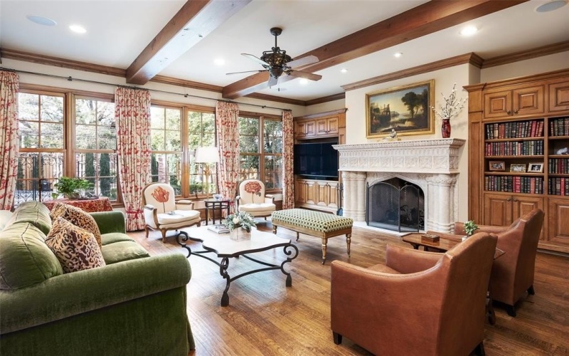 3518 Caruth Boulevard, University Park, TX 75225, 5 Bedrooms Bedrooms, ,6 BathroomsBathrooms,Residential,For Sale,3518 Caruth Boulevard,0,21200905