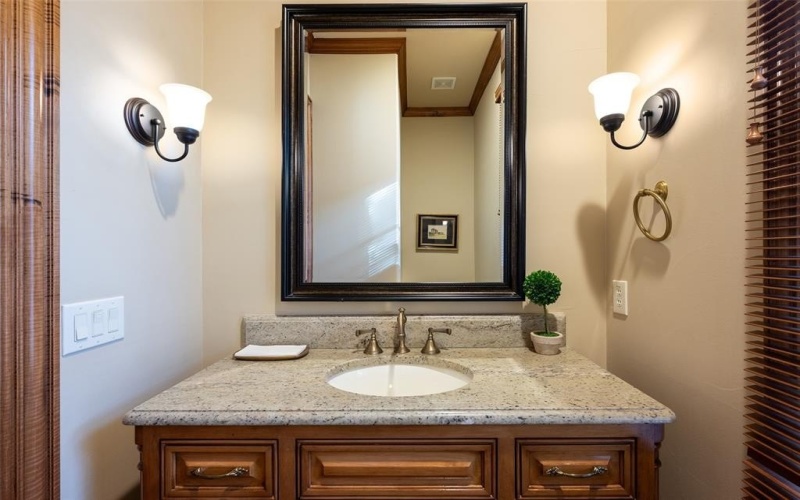 3518 Caruth Boulevard, University Park, TX 75225, 5 Bedrooms Bedrooms, ,6 BathroomsBathrooms,Residential,For Sale,3518 Caruth Boulevard,0,21200905