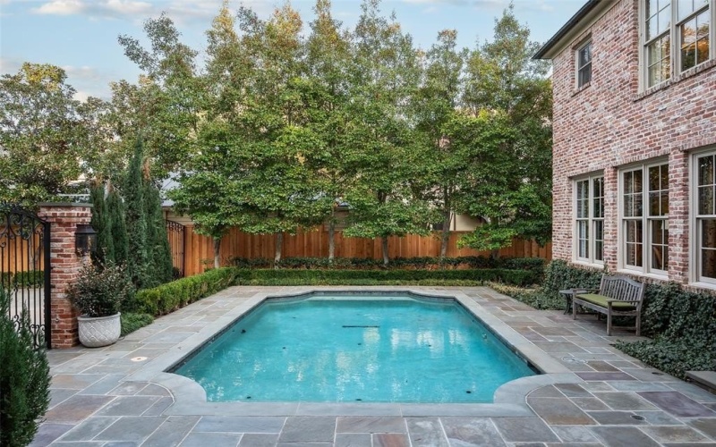 3518 Caruth Boulevard, University Park, TX 75225, 5 Bedrooms Bedrooms, ,6 BathroomsBathrooms,Residential,For Sale,3518 Caruth Boulevard,0,21200905