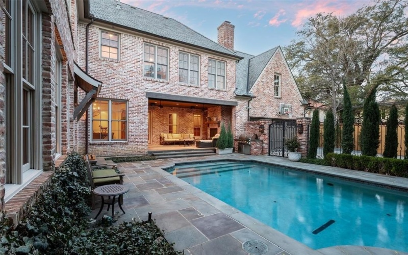 3518 Caruth Boulevard, University Park, TX 75225, 5 Bedrooms Bedrooms, ,6 BathroomsBathrooms,Residential,For Sale,3518 Caruth Boulevard,0,21200905