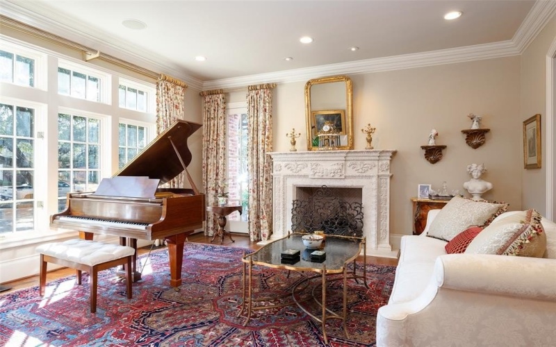 3518 Caruth Boulevard, University Park, TX 75225, 5 Bedrooms Bedrooms, ,6 BathroomsBathrooms,Residential,For Sale,3518 Caruth Boulevard,0,21200905