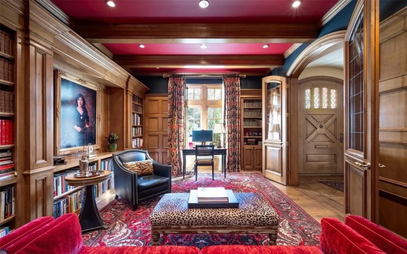 3518 Caruth Boulevard, University Park, TX 75225, 5 Bedrooms Bedrooms, ,6 BathroomsBathrooms,Residential,For Sale,3518 Caruth Boulevard,0,21200905