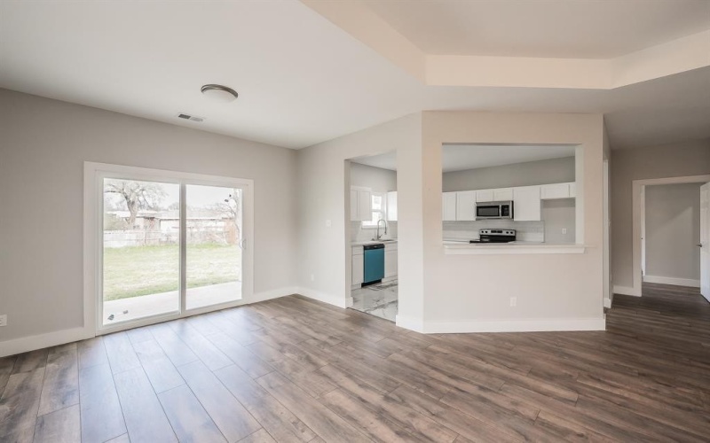 3934 Lee Street, Greenville, TX 75401, 3 Habitaciones Habitaciones , ,2 BañosBaños,Residential,En Venta,3934 Lee Street,0,21201449