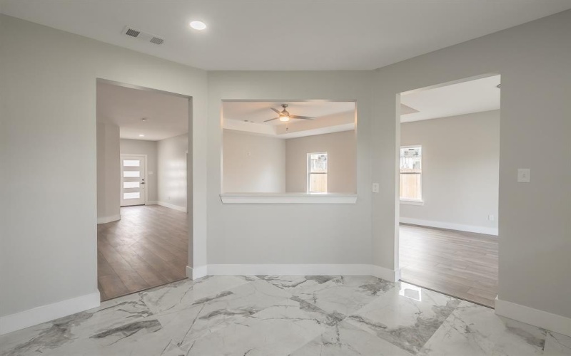 3934 Lee Street, Greenville, TX 75401, 3 Habitaciones Habitaciones , ,2 BañosBaños,Residential,En Venta,3934 Lee Street,0,21201449