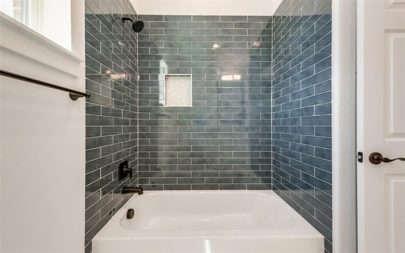 327 Lovers Lane, Terrell, TX 75160, 4 Habitaciones Habitaciones , ,3 BañosBaños,Residential,En Venta,327 Lovers Lane,0,21201467