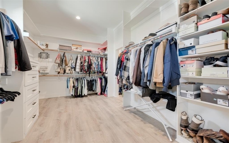 327 Lovers Lane, Terrell, TX 75160, 4 Habitaciones Habitaciones , ,3 BañosBaños,Residential,En Venta,327 Lovers Lane,0,21201467