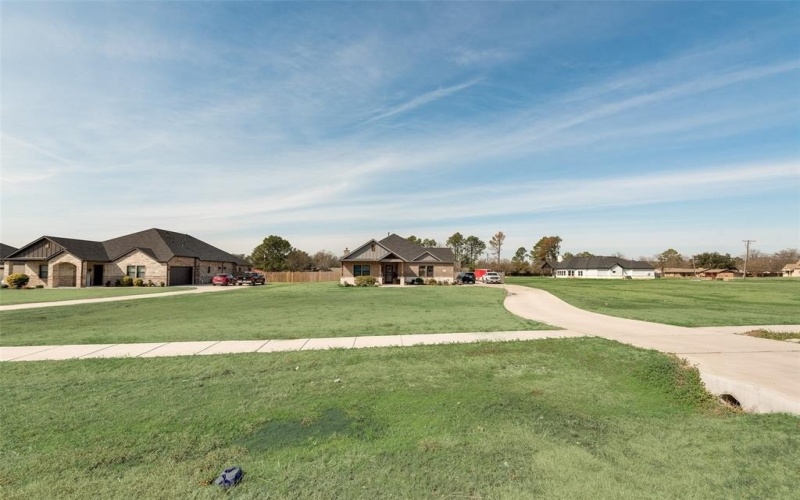 327 Lovers Lane, Terrell, TX 75160, 4 Habitaciones Habitaciones , ,3 BañosBaños,Residential,En Venta,327 Lovers Lane,0,21201467