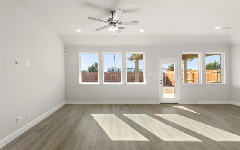 1232 Redcoat Drive, Forney, TX 75126, 4 Habitaciones Habitaciones , ,2 BañosBaños,Residential,En Venta,1232 Redcoat Drive,0,21201608